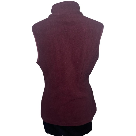 NWT Women’s Fleece Vest - Picture 2 of 4